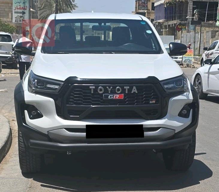 تۆیۆتا هایلۆکس